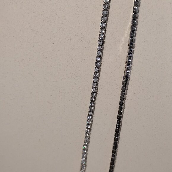 Tennis Necklace with Rhinestones - Picture 4 of 6